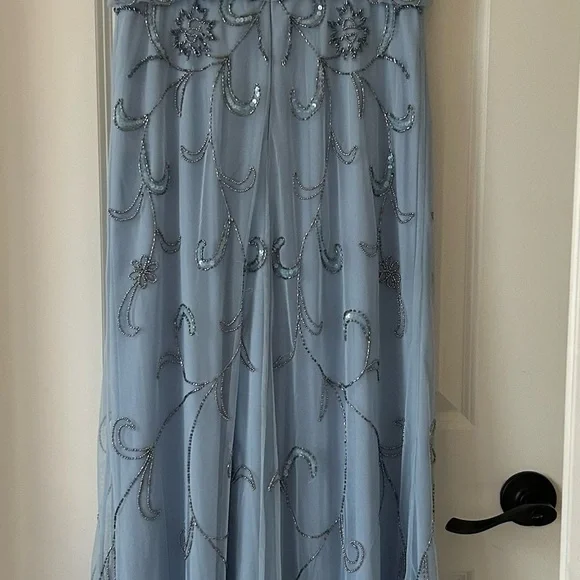 Adrianna Papell Blouson Light Blue Embellished Gown Size 6 - Picture 10 of 11
